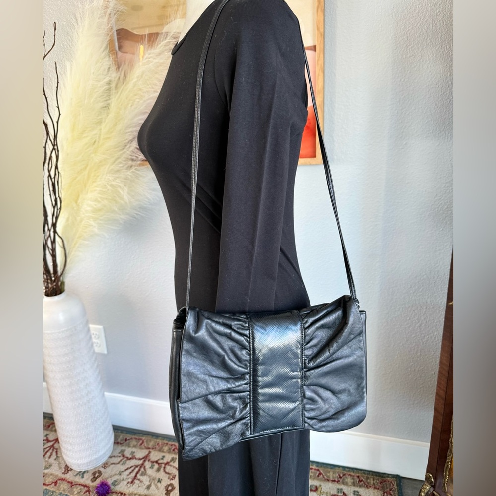 Vintage Meyers Black Bow Shoulder Bag
